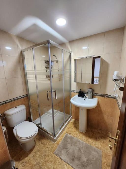 Апартаменты Lujoso Apartamento Vacacional Каррисаль Экстерьер фото