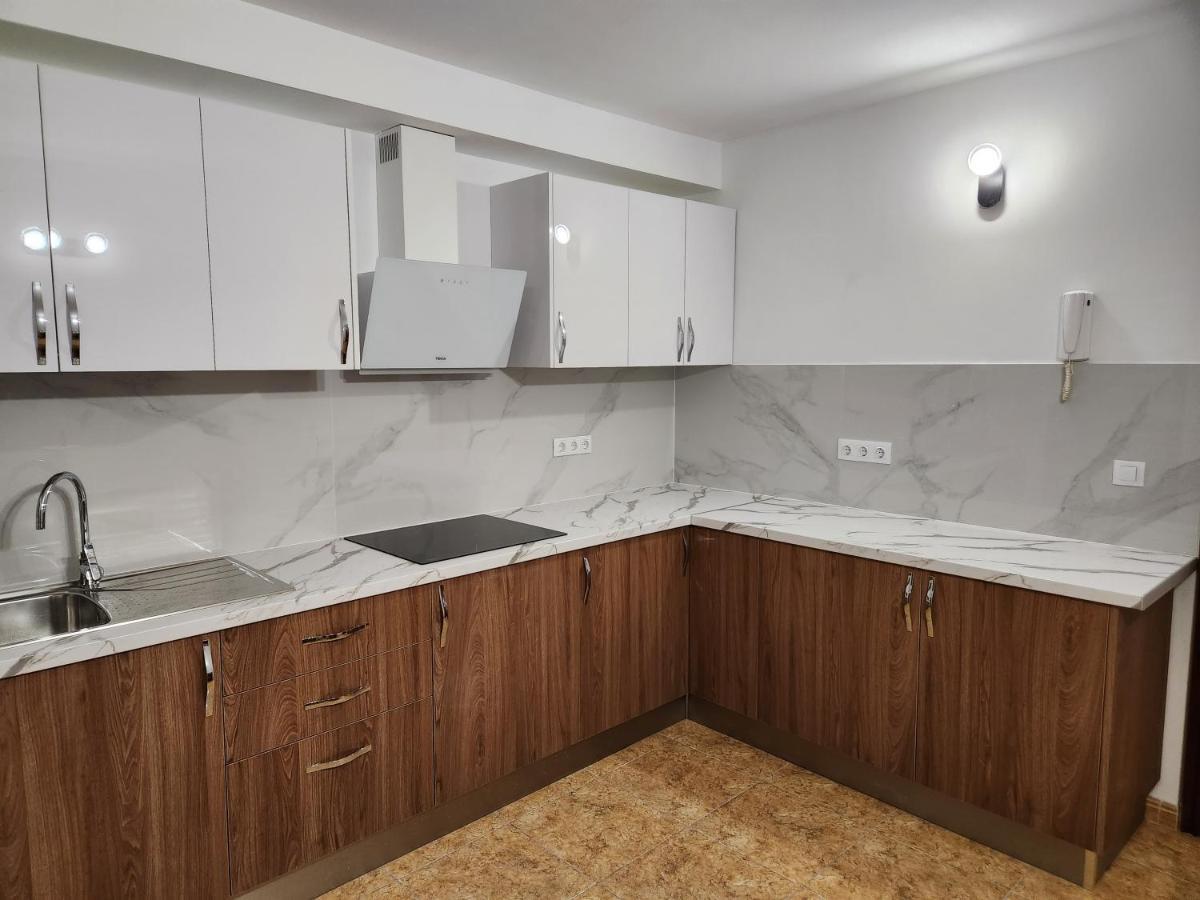 Апартаменты Lujoso Apartamento Vacacional Каррисаль Экстерьер фото