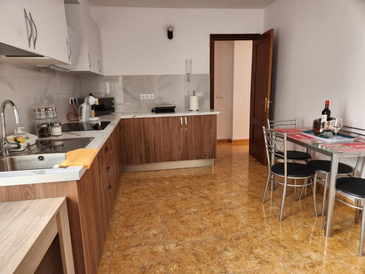 Апартаменты Lujoso Apartamento Vacacional Каррисаль Экстерьер фото