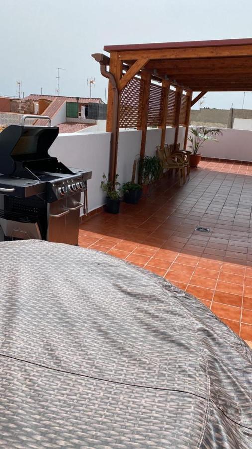 Апартаменты Lujoso Apartamento Vacacional Каррисаль Экстерьер фото
